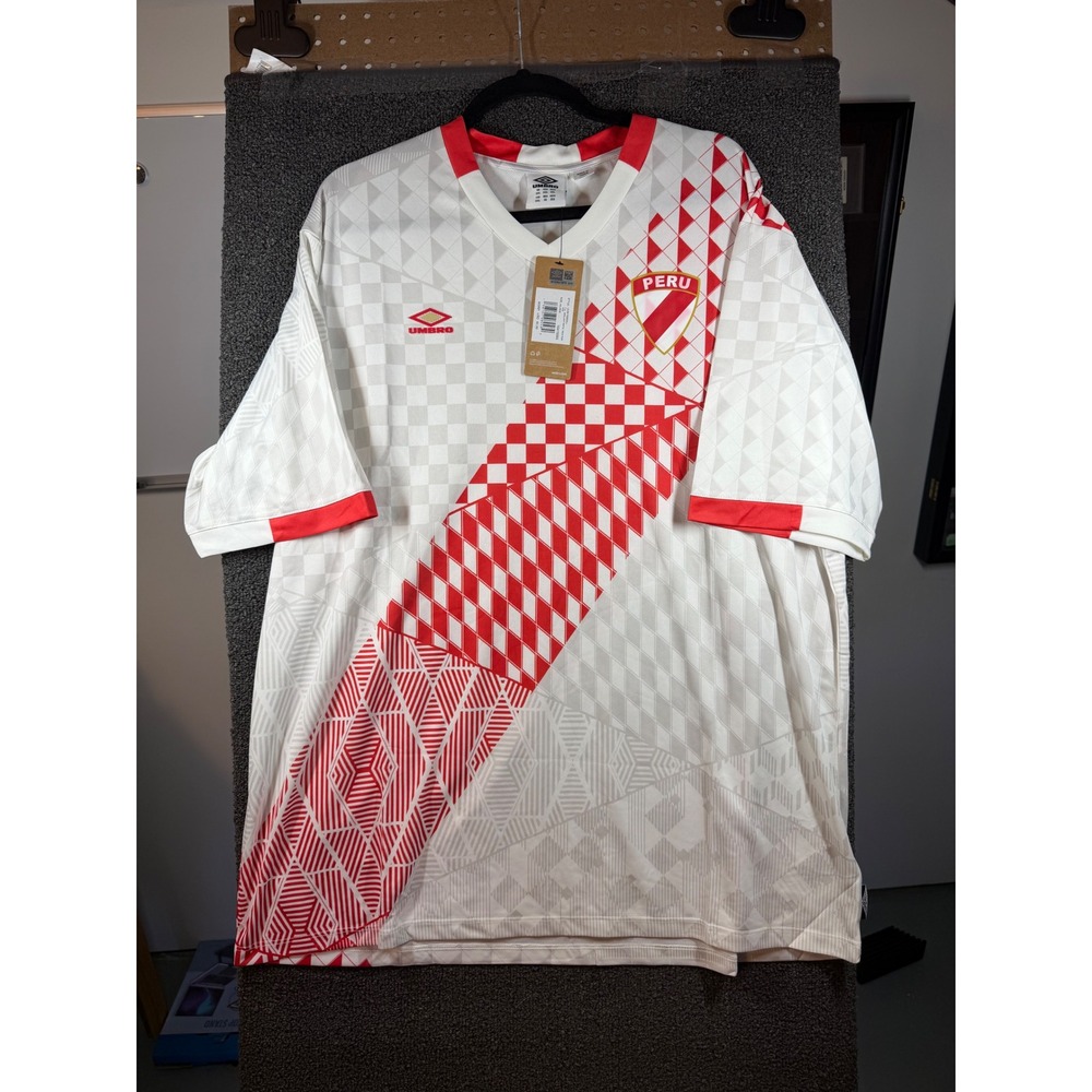 Umbro Soccer Jersey Mens XXL White Red Peru National Team Sash UUM155933U